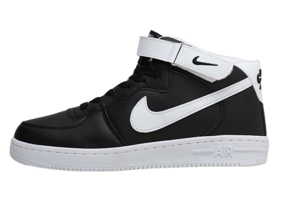 Nike Air Force 1 Black Plus