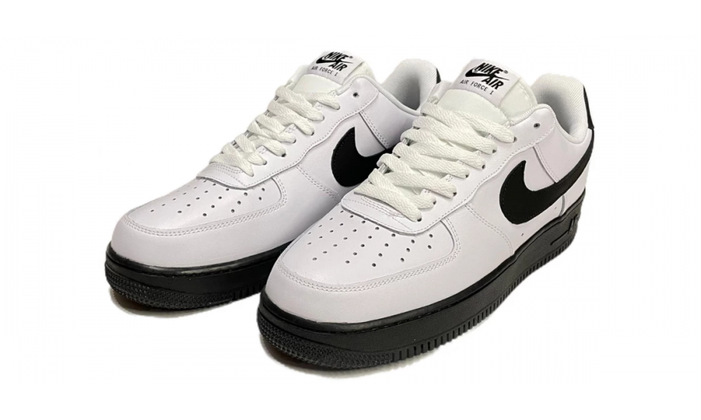 white air force 1 with black sole