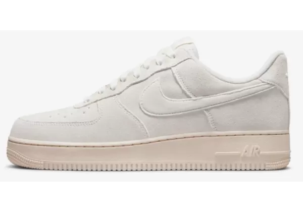 Nike Air Force 1 Winter Premium Summit White